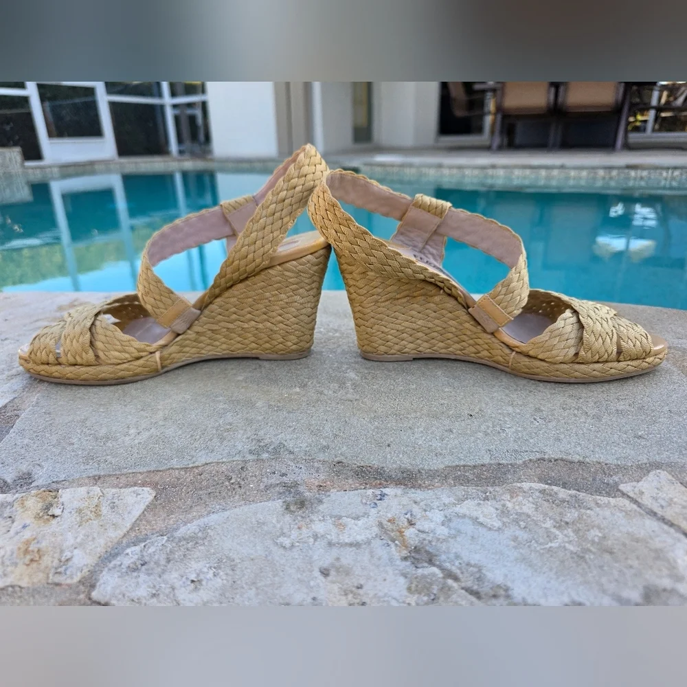 Salvatore Ferragamo Woven Neutral Wedge Sandals Made In Italy- SZ 8B - Picture 5 of 14